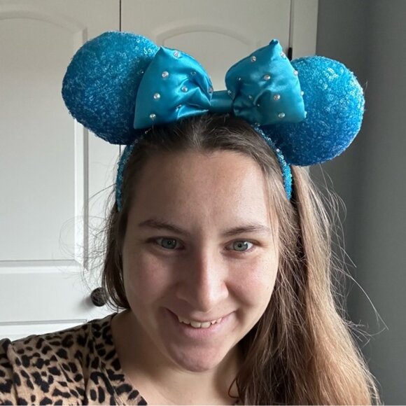 Disney | Diamond Aqua 2024 Ears Blue Minnie Mouse Sequin Headband - Picture 6 of 6